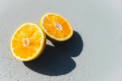 Cómo reducir el cortisol a través de la vitamina C